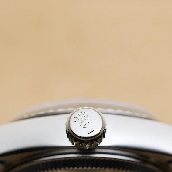 Rolex Ladies Custom Diamond 18k White Gold Watch! STUNNING! - Picture 9 of 9